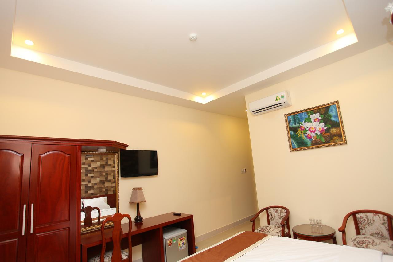 Nhat Minh Hotel Ла Ги Екстериор снимка