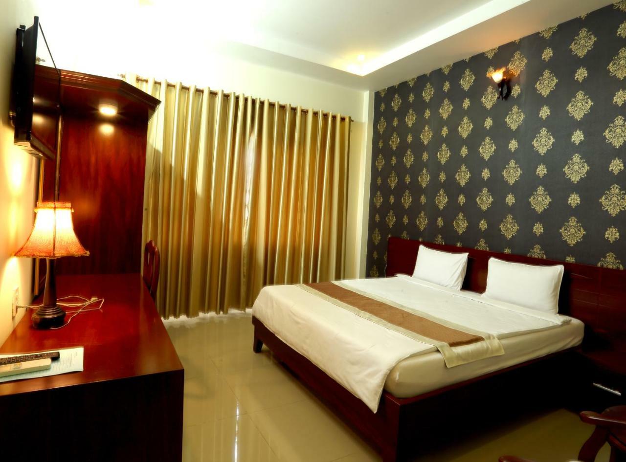Nhat Minh Hotel Ла Ги Екстериор снимка